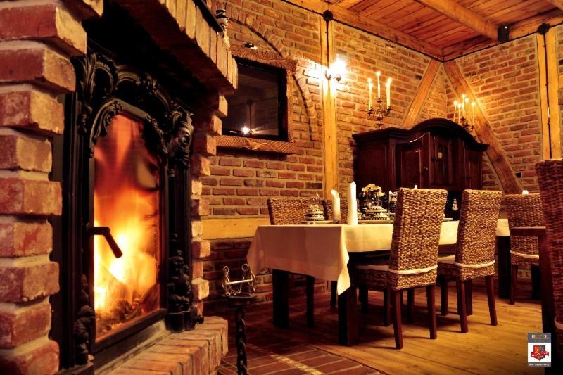 Olawian Hotel أوافا المظهر الخارجي الصورة